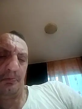 Snapshot of jonyboob chatting on 04-20-26, 03:31 jonyboob online show from 04-20-26, 03:31