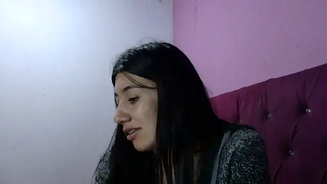 TaylorLove- online show from 12-21-25, 01:02