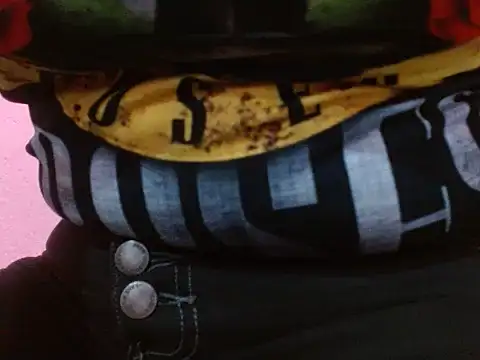 Snapshot of Milf_Momy chatting on 03-17-26, 02:42 Milf Momy online show from 03-17-26, 02:42