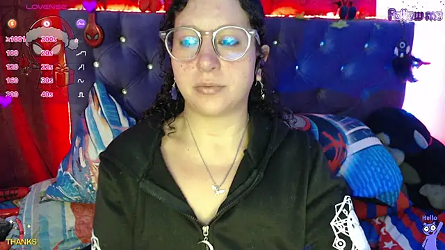 Snapshot of nahomymonx chatting on 12-15-25, 10:41 nahomymonx online show from 12-15-25, 10:41