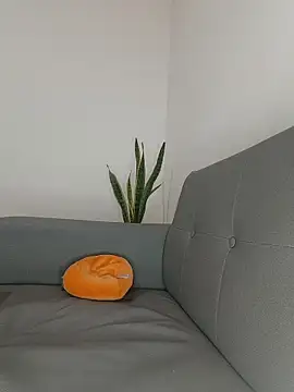   VioletaHeaven   online show from 04-23-26, 12:29