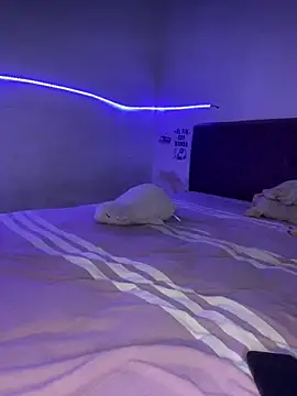 Snapshot of Lindalatina2001 chatting on 01-16-26, 12:03 Lindalatina2001 online show from 01-16-26, 12:03