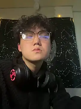 Snapshot of SuYu6688 chatting on 03-14-26, 12:21 SuYu6688 online show from 03-14-26, 12:21