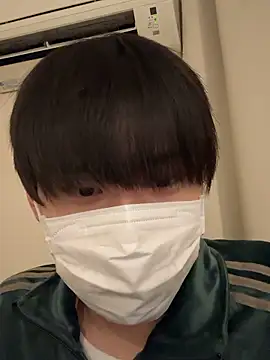 Snapshot of huto_0513 chatting on 02-11-26, 08:30 huto 0513 online show from 02-11-26, 08:30