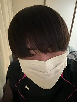 Snapshot of huto_0513 chatting on 02-21-26, 11:33 huto 0513 online show from 02-21-26, 11:33