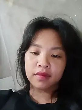 Snapshot of Pretty-haert chatting on 06-17-26, 01:08 Pretty-haert online show from 06-17-26, 01:08