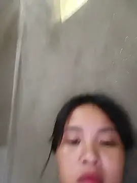 Snapshot of Pretty-haert chatting on 06-20-26, 04:37 Pretty-haert online show from 06-20-26, 04:37