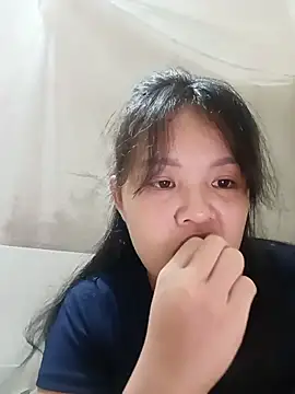 Snapshot of Pretty-haert chatting on 07-17-26, 04:08 Pretty-haert online show from 07-17-26, 04:08