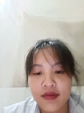 Snapshot of Pretty-haert chatting on 07-17-26, 04:23 Pretty-haert online show from 07-17-26, 04:23