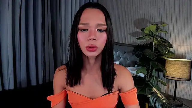 Snapshot of asianpetiteprincess chatting on 06-28-26, 04:57 asianpetiteprincess online show from 06-28-26, 04:57