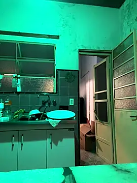 Snapshot of Petebulimia chatting on 01-06-26, 12:25 Petebulimia online show from 01-06-26, 12:25