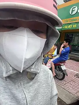 Snapshot of Mio_Nips chatting on 12-04-25, 04:22 Mio Nips online show from 12-04-25, 04:22