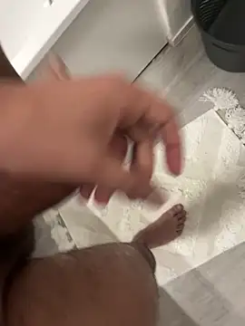 grosqueue3838 online show from 11-30-25, 04:22