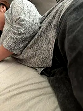 Snapshot of celeste103139 chatting on 12-17-25, 07:31 celeste103139 online show from 12-17-25, 07:31