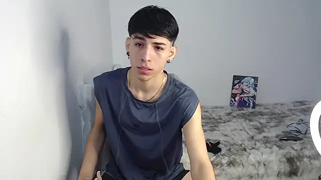 Snapshot of ansel_cute chatting on 12-18-25, 03:45 ansel cute online show from 12-18-25, 03:45