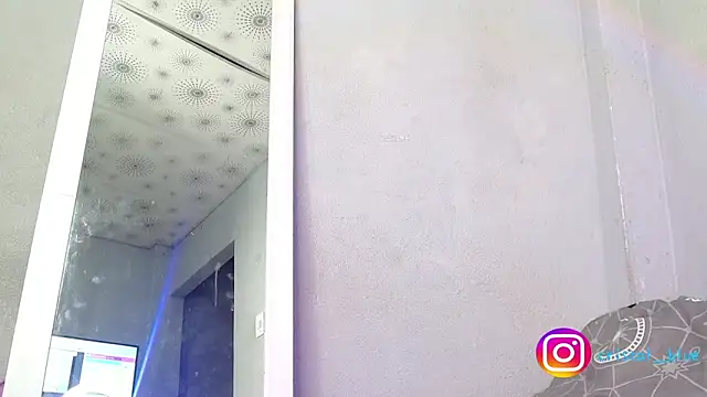 Snapshot of cristal__blue chatting on 12-19-25, 03:57 cristal blue online show from 12-19-25, 03:57