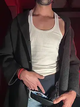 Snapshot of fitboy_xxx chatting on 03-19-26, 12:25 fitboy xxx online show from 03-19-26, 12:25