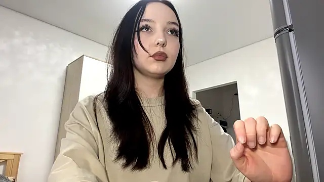 Snapshot of WhiteNoiseJoy chatting on 12-02-25, 09:25 WhiteNoiseJoy online show from 12-02-25, 09:25