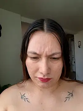 Snapshot of adele_69 chatting on 07-10-26, 06:21 adele 69 online show from 07-10-26, 06:21