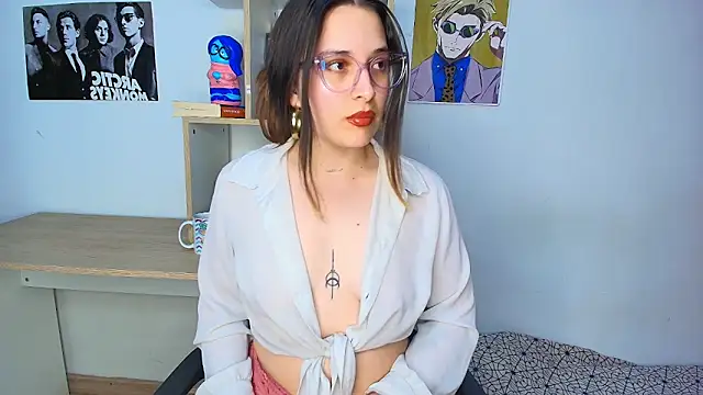 Snapshot of Maria_sweet0 chatting on 12-16-25, 01:21 Maria sweet0 online show from 12-16-25, 01:21