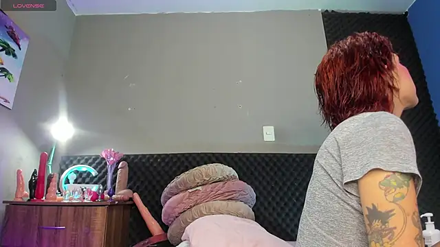 Snapshot of Shadia_Squirt chatting on 06-13-26, 07:23 Shadia Squirt online show from 06-13-26, 07:23