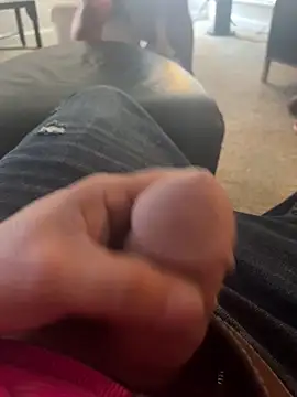 ValuedConcept687 online show from 04-19-26, 06:43