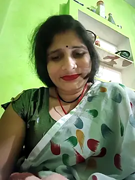 Snapshot of Sonamhot743 chatting on 12-15-25, 05:12 Sonamhot743 online show from 12-15-25, 05:12