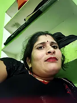 Snapshot of Sonamhot743 chatting on 12-18-25, 09:48 Sonamhot743 online show from 12-18-25, 09:48