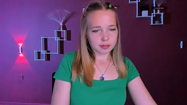 Snapshot of teya_starling chatting on 05-11-26, 07:58 teya starling online show from 05-11-26, 07:58