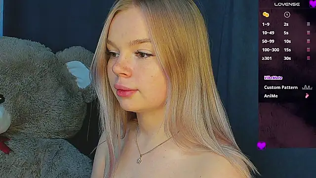 Snapshot of MaRiyaXXX chatting on 03-05-26, 03:19 MaRiyaXXX online show from 03-05-26, 03:19