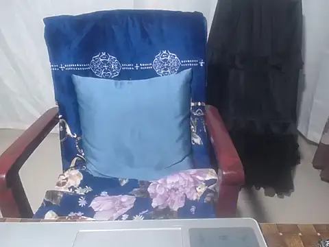 Bengal-princess online show from 12-21-25, 05:25