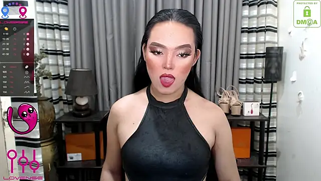 Fantacyloverr online show from 07-21-26, 09:55