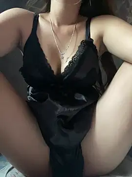 Jessica babby online show from 06-18-26, 03:07