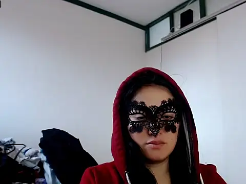 MisNicol online show from 02-16-26, 09:22