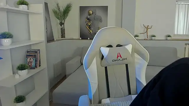 KrisDoeil online show from 04-19-26, 02:22