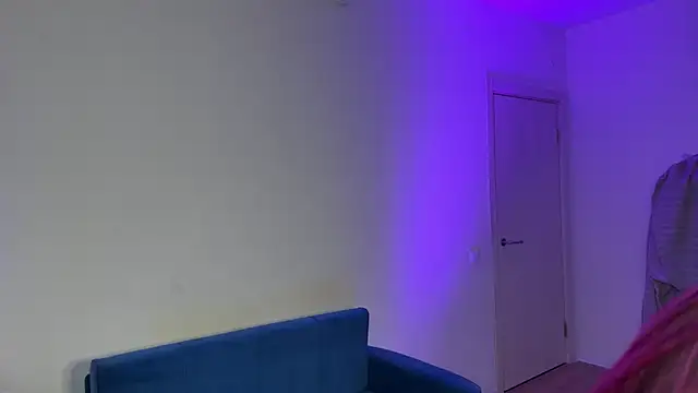 Snapshot of AllyHorny chatting on 12-20-25, 04:41 AllyHorny online show from 12-20-25, 04:41