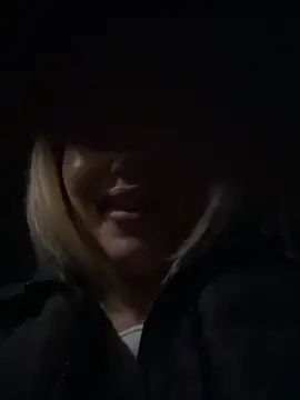 Snapshot of AnikaSunshine chatting on 01-31-26, 08:18 AnikaSunshine online show from 01-31-26, 08:18