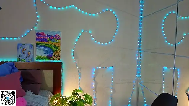 Snapshot of MatthewHoffis chatting on 06-18-26, 08:13 MatthewHoffis online show from 06-18-26, 08:13