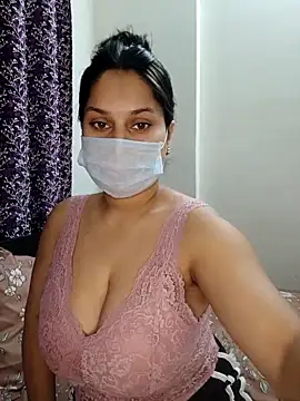 Snapshot of shilpa-singh chatting on 12-18-25, 01:00 shilpa-singh online show from 12-18-25, 01:00