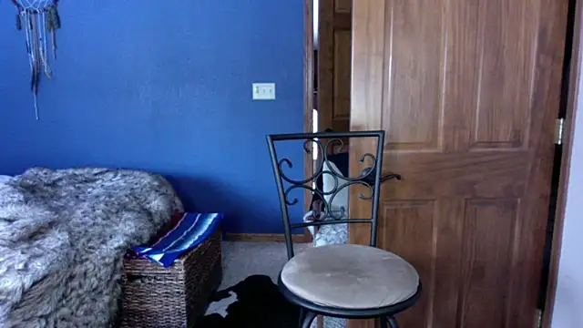 Snapshot of SpunRedneck chatting on 12-13-25, 09:31 SpunRedneck online show from 12-13-25, 09:31