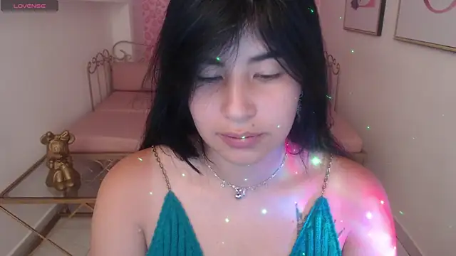 Snapshot of Nina_harpper_ chatting on 01-06-26, 01:15 Nina harpper online show from 01-06-26, 01:15