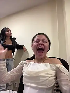 Camila Duarte2 online show from 04-02-26, 01:53