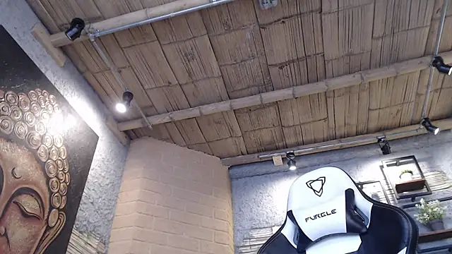 Snapshot of NaughtyNebula chatting on 12-05-25, 04:47 NaughtyNebula online show from 12-05-25, 04:47