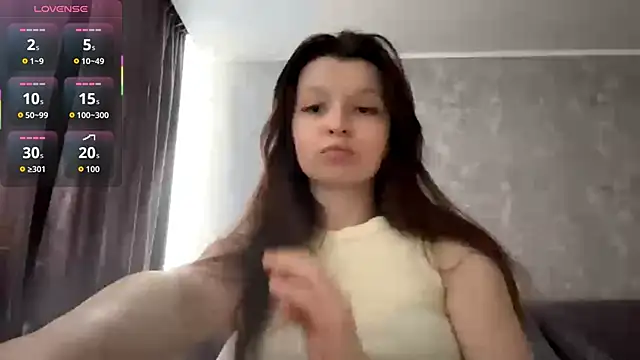 Snapshot of EllieBerrie chatting on 02-28-26, 09:43 EllieBerrie online show from 02-28-26, 09:43