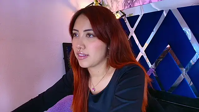 Snapshot of Saelivrae chatting on 05-13-26, 07:33 Saelivrae online show from 05-13-26, 07:33