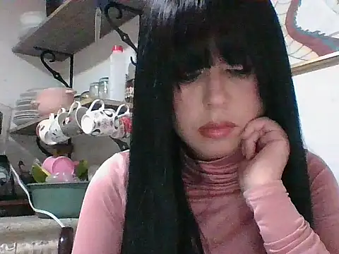 Snapshot of DORISHH chatting on 12-16-25, 04:17 DORISHH online show from 12-16-25, 04:17