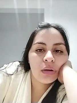 Snapshot of latina_prohibida chatting on 02-08-26, 03:43 latina prohibida online show from 02-08-26, 03:43