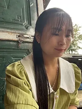 Maiphu34 online show from 04-20-26, 02:03