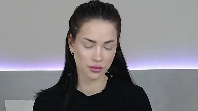 RachaelMils online show from 03-16-26, 05:44