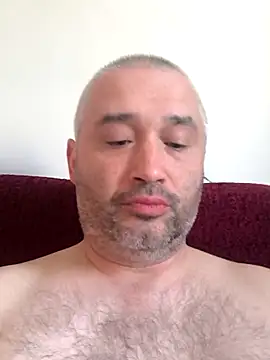 Snapshot of Olomoucak1982 chatting on 05-05-26, 04:26 Olomoucak1982 online show from 05-05-26, 04:26